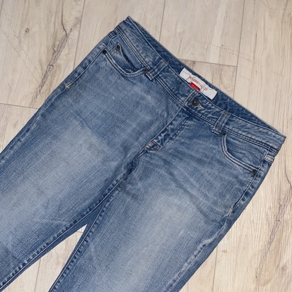 Y2K Mossimo boyfriend jeans cuffed Capri size 11 - Picture 2 of 7